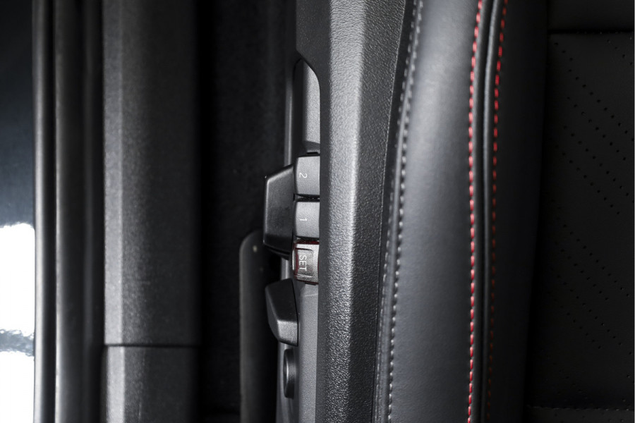 MINI Countryman 1.5 C 170 PK John Cooper Works Pakket XL | S/K-Panodak | Dig. Cockpit | Adapt. Cruise | Elek. Stoel | Stoel-+Stuurverw. | Harman/Kardon |  PDC | 360 Camera | NAV + App. Connect | ECC | Elek. Klep. | Elek. Trekhaak | LM 20" | 7575