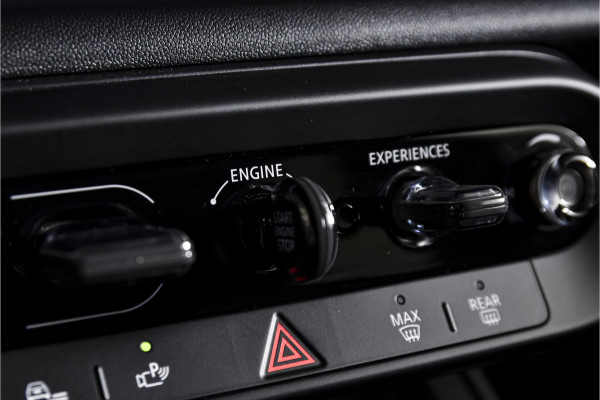 MINI Countryman 1.5 C 170 PK John Cooper Works Pakket XL | S/K-Panodak | Dig. Cockpit | Adapt. Cruise | Elek. Stoel | Stoel-+Stuurverw. | Harman/Kardon |  PDC | 360 Camera | NAV + App. Connect | ECC | Elek. Klep. | Elek. Trekhaak | LM 20" | 7575