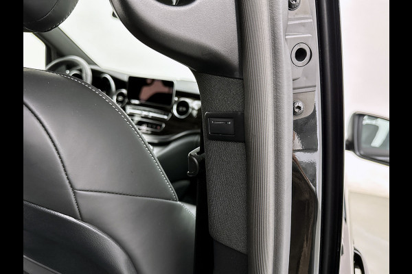 Mercedes-Benz V-Klasse 300d L3 DC 4-Matic Avantgarde AMG-Line Vol opties Dubbele cabine Airmatic Stoelventilatie Nappa leder