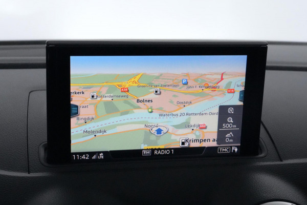 Audi A3 Sportback 1.0 TFSI 3x S Line Automaat | Pano-dak | Virtual | CarPlay | Acc | Stoelverwarming | Led | Pdc |