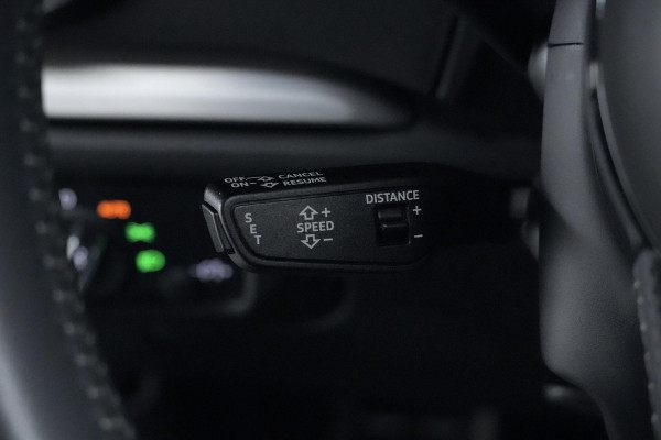 Audi A3 Sportback 1.0 TFSI 3x S Line Automaat | Pano-dak | Virtual | CarPlay | Acc | Stoelverwarming | Led | Pdc |