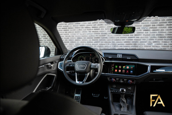 Audi Q3 Sportback 45 TFSI e S Line Edition One 20Inch|Leder|MatrixLED|Ambianceverlichting|Fullblack