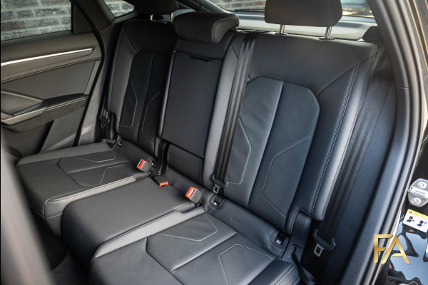 Audi Q3 Sportback 45 TFSI e S Line Edition One 20Inch|Leder|MatrixLED|Ambianceverlichting|Fullblack