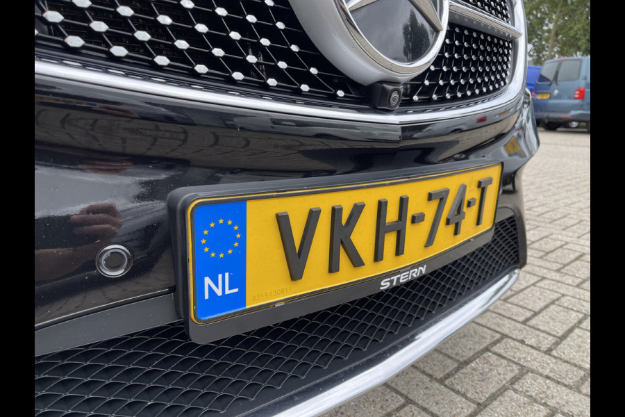 Mercedes-Benz V-Klasse 300d 237pk Extra Lang DC 5 persoons Avantgarde Edition / vaste prijs rijklaar € 49.950 ex btw / lease vanaf € 864 / AMG / burmester / leer / camera / originele Nedelandse bus !