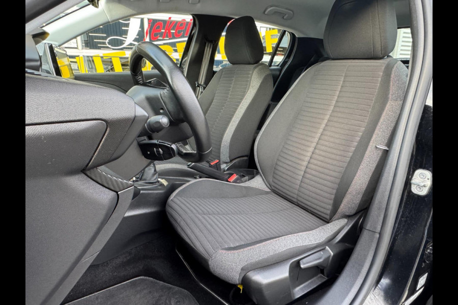 Peugeot 208 1.2 PureTech Active Pack 27.000 KM - Apple CarPlay / Navigatie I Airco I LED I Veiligheid pakket I Dealer onderhouden