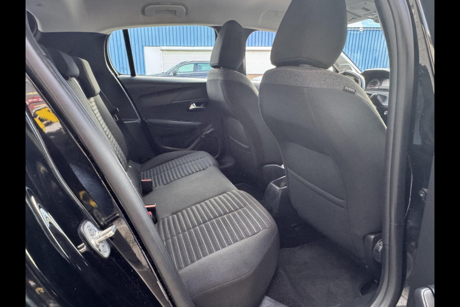 Peugeot 208 1.2 PureTech Active Pack 27.000 KM - Apple CarPlay / Navigatie I Airco I LED I Veiligheid pakket I Dealer onderhouden
