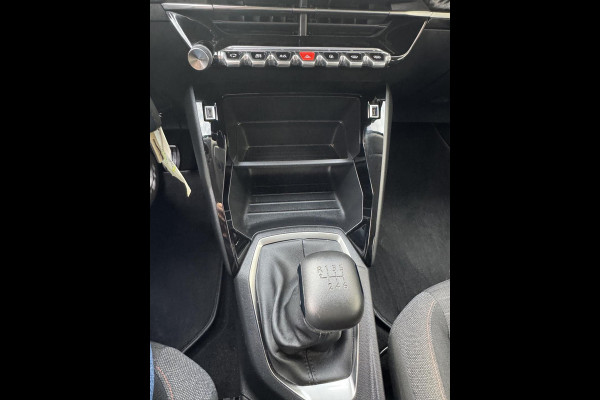Peugeot 208 1.2 PureTech Active Pack 27.000 KM - Apple CarPlay / Navigatie I Airco I LED I Veiligheid pakket I Dealer onderhouden