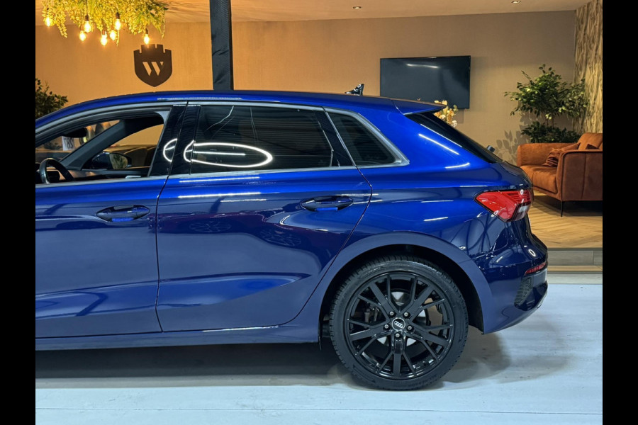 Audi A3 Sportback 35 TFSI S edition Garantie Carplay Camera StoelVW Elek Stoelen Elek Achterklep ACC Naiv Clima Led Dab Rijklaar