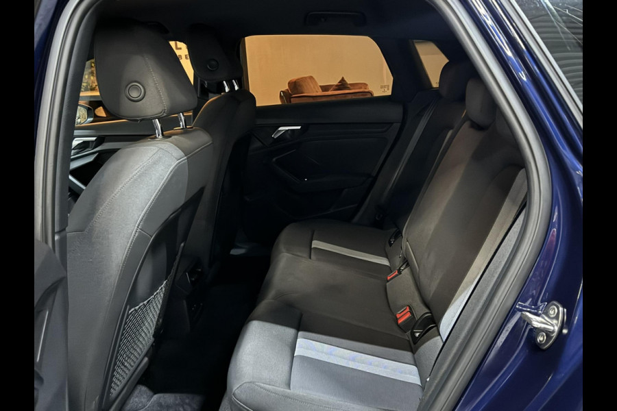 Audi A3 Sportback 35 TFSI S edition Garantie Carplay Camera StoelVW Elek Stoelen Elek Achterklep ACC Naiv Clima Led Dab Rijklaar