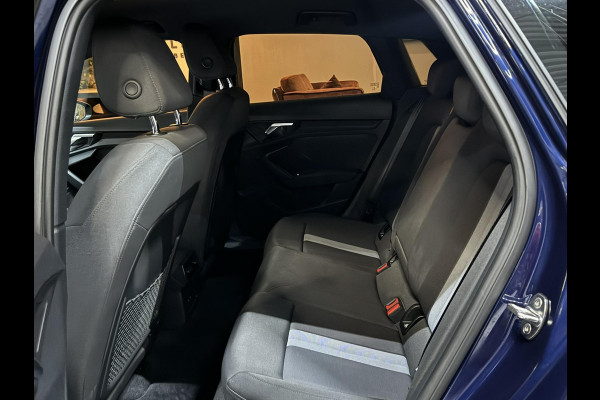 Audi A3 Sportback 35 TFSI S edition Garantie Carplay Camera StoelVW Elek Stoelen Elek Achterklep ACC Naiv Clima Led Dab Rijklaar