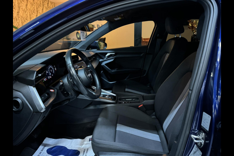 Audi A3 Sportback 35 TFSI S edition Garantie Carplay Camera StoelVW Elek Stoelen Elek Achterklep ACC Naiv Clima Led Dab Rijklaar