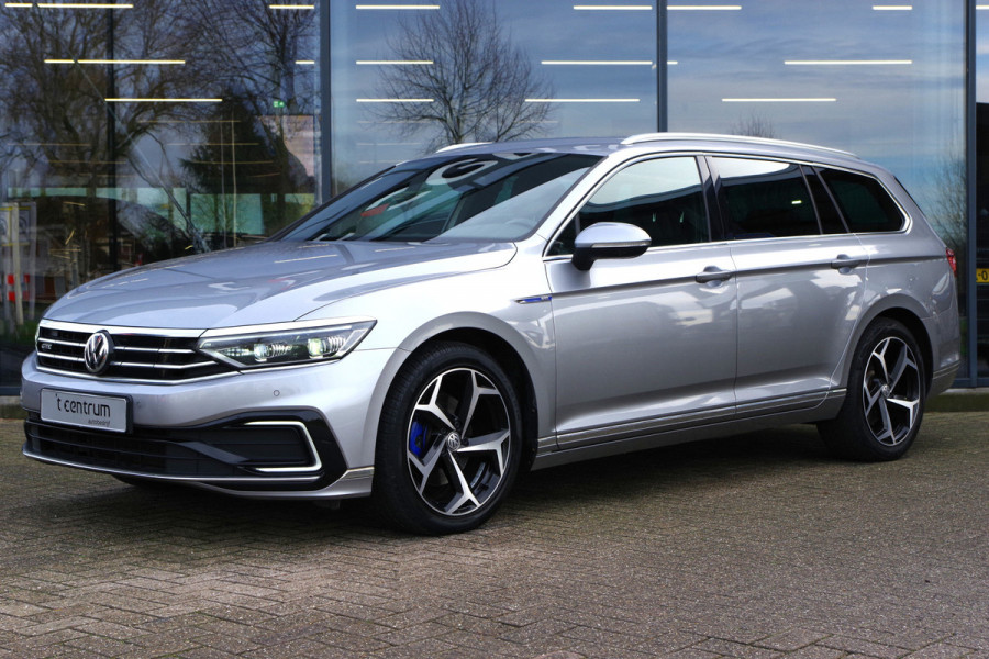 Volkswagen Passat Variant 1.4 TSI 218 PK PHEV GTE BNS, Leder, Trekhaak, Matrix-LED, keyless, Groot-Navigatie