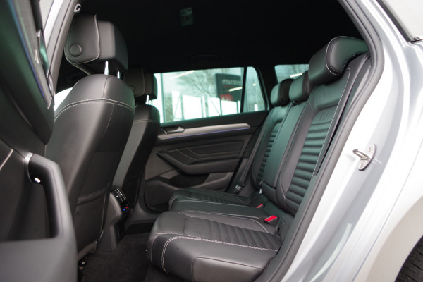Volkswagen Passat Variant 1.4 TSI 218 PK PHEV GTE BNS, Leder, Trekhaak, Matrix-LED, keyless, Groot-Navigatie