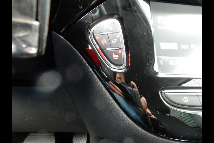 Opel Corsa 1.4 Online edition 2.0*NAVI*STL VERW*CARPLAY*STUUR VERW*