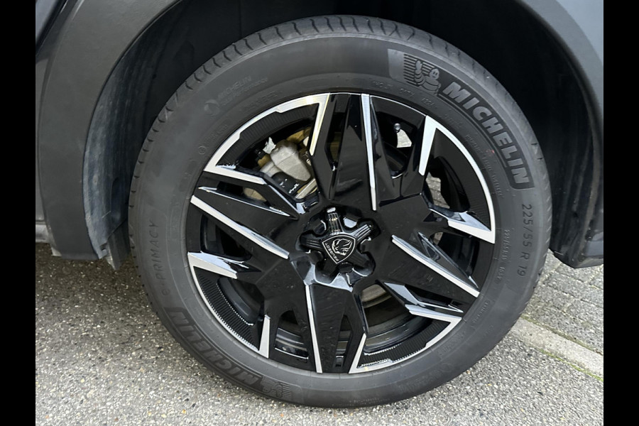 Peugeot 5008 1.2 Hybrid 145 GT 7 persoons VAN: 41.900,- VOOR 38.877,- UW EINDEJAARSVOORDEEL: 3.023,- EURO | 7 PERSOONS | RIJKLAARPRIJS INCL. FABRIEKSGARANTIE