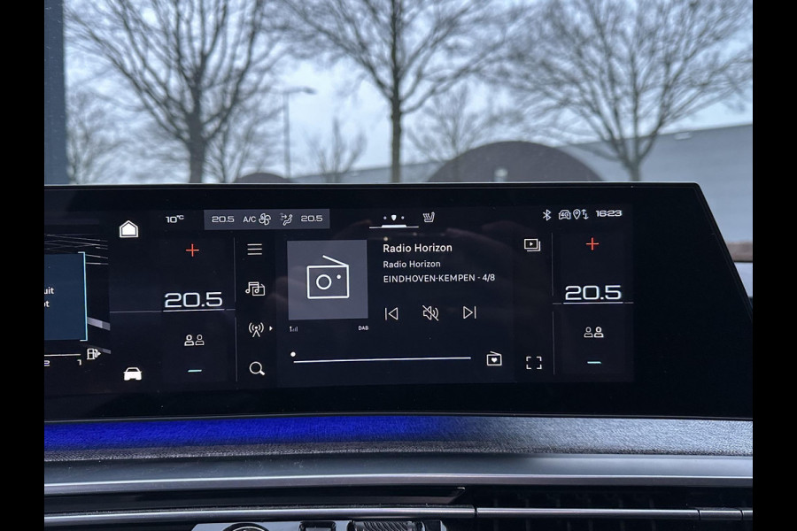 Peugeot 5008 1.2 Hybrid 145 GT 7 persoons VAN: 41.900,- VOOR 38.877,- UW EINDEJAARSVOORDEEL: 3.023,- EURO | 7 PERSOONS | RIJKLAARPRIJS INCL. FABRIEKSGARANTIE