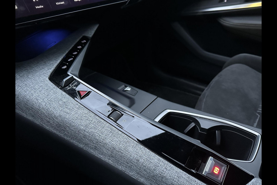 Peugeot 5008 1.2 Hybrid 145 GT 7 persoons VAN: 41.900,- VOOR 38.877,- UW EINDEJAARSVOORDEEL: 3.023,- EURO | 7 PERSOONS | RIJKLAARPRIJS INCL. FABRIEKSGARANTIE