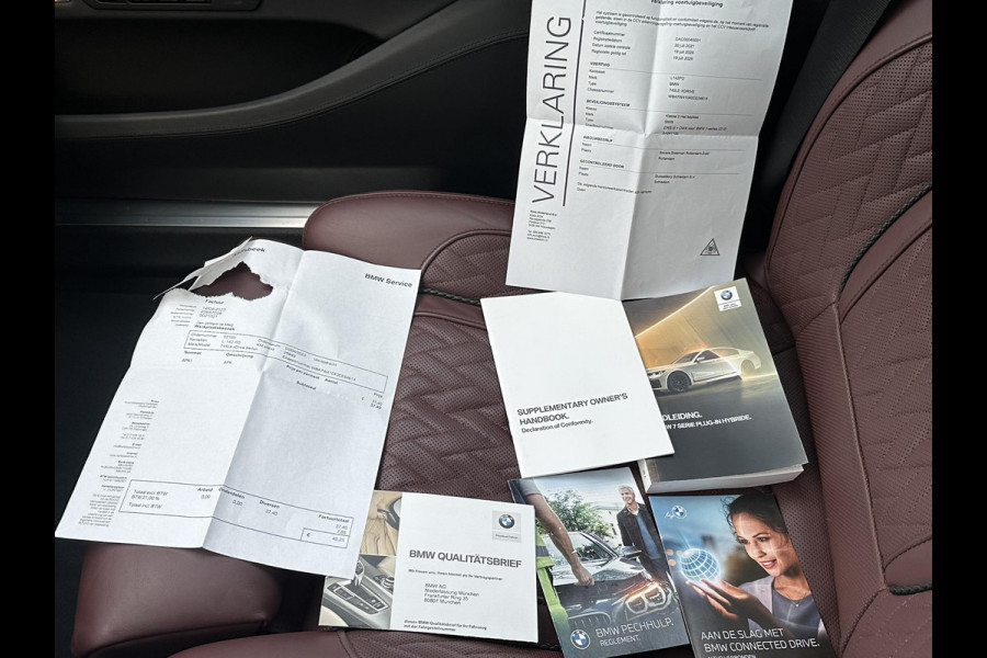 BMW 7 Serie 745Le xDrive High Executive VAN: €57.900,- VOOR: €53.877,- UW EINDEJAARSVOORDEEL: €4.023,- MEGA VOL | INDIVIDUAL | BOWERS&WILKINS | LASER | DRIVING ASS. PROFF.