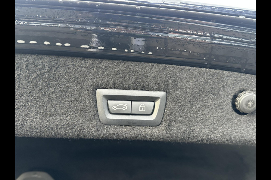 BMW 7 Serie 745Le xDrive High Executive VAN: €57.900,- VOOR: €53.877,- UW EINDEJAARSVOORDEEL: €4.023,- MEGA VOL | INDIVIDUAL | BOWERS&WILKINS | LASER | DRIVING ASS. PROFF.