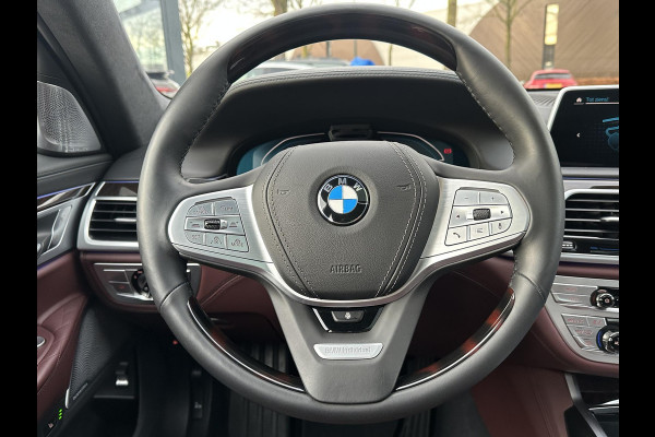 BMW 7 Serie 745Le xDrive High Executive VAN: €57.900,- VOOR: €53.877,- UW EINDEJAARSVOORDEEL: €4.023,- MEGA VOL | INDIVIDUAL | BOWERS&WILKINS | LASER | DRIVING ASS. PROFF.