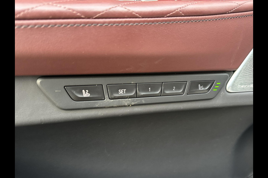 BMW 7 Serie 745Le xDrive High Executive VAN: €57.900,- VOOR: €53.877,- UW EINDEJAARSVOORDEEL: €4.023,- MEGA VOL | INDIVIDUAL | BOWERS&WILKINS | LASER | DRIVING ASS. PROFF.