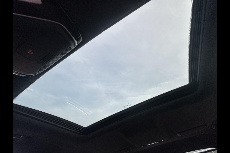 BMW 7 Serie 745Le xDrive High Executive VAN: €57.900,- VOOR: €53.877,- UW EINDEJAARSVOORDEEL: €4.023,- MEGA VOL | INDIVIDUAL | BOWERS&WILKINS | LASER | DRIVING ASS. PROFF.