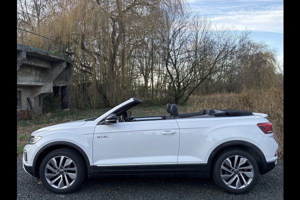 Volkswagen T-Roc Cabrio 1.5 TSI 150PK DSG STYLE VIRTUAL/NAVI/CARPLAY FABRIEKS GARANTIE