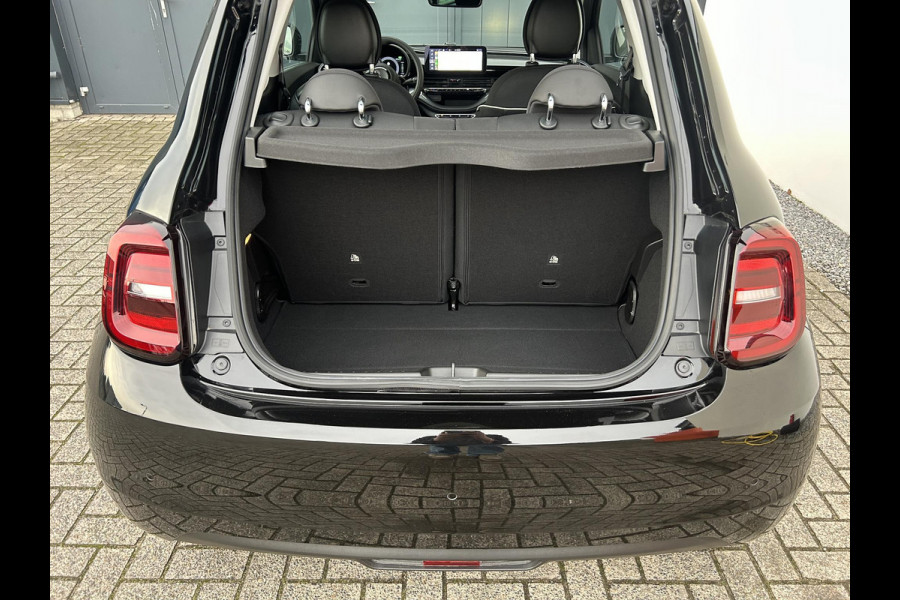 Fiat 500 Urban 42 kWh | Pack Style | Unieke km-stand | Prijs is rijklaar