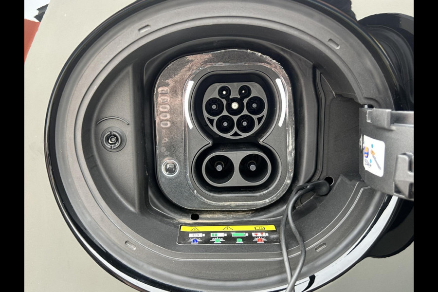 Fiat 500 Urban 42 kWh | Pack Style | Unieke km-stand | Prijs is rijklaar