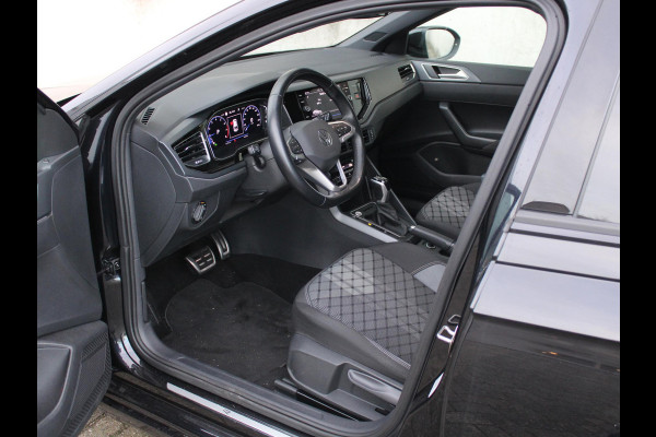 Volkswagen Taigo 1.5 TSI R-Line | PANORAMA DAK | CAMERA |