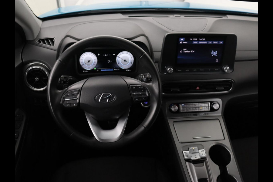 Hyundai Kona EV Comfort 39 kWh | Adaptive cruise | Camera | Carplay | Climate control | Digital Cockpit | Full LED
