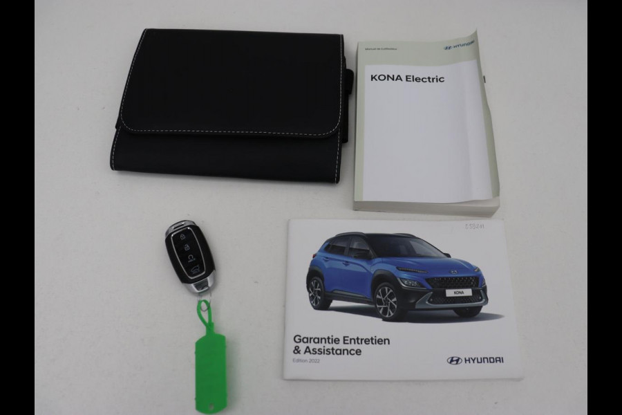 Hyundai Kona EV Comfort 39 kWh | Adaptive cruise | Camera | Carplay | Climate control | Digital Cockpit | Full LED