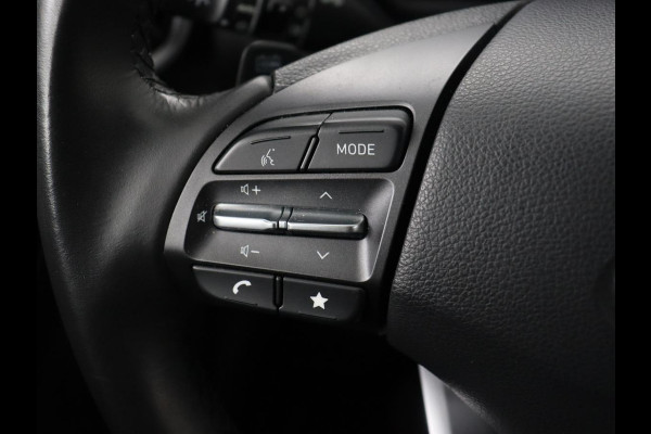 Hyundai Kona EV Comfort 39 kWh | Adaptive cruise | Camera | Carplay | Climate control | Digital Cockpit | Full LED
