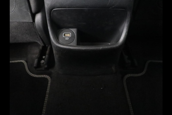 Hyundai Kona EV Comfort 39 kWh | Adaptive cruise | Camera | Carplay | Climate control | Digital Cockpit | Full LED