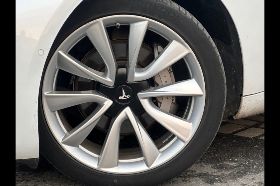 Tesla Model 3 Standard RWD Plus 60 kWh SOH 90%|TREKHAAK