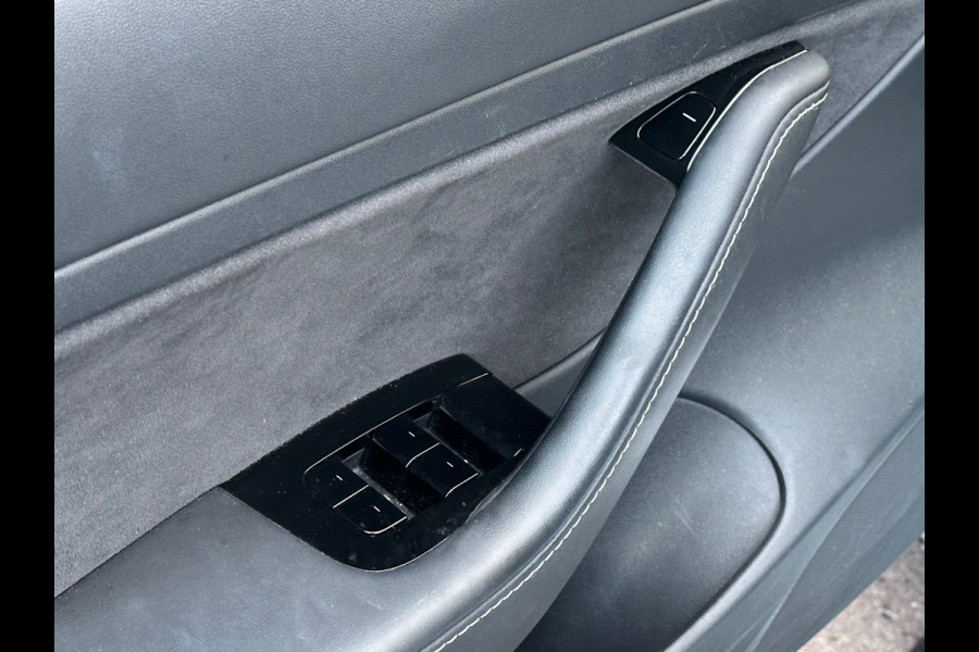 Tesla Model 3 Standard RWD Plus 60 kWh SOH 90%|TREKHAAK