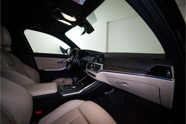 BMW 3-serie 320e M-Sport 204PK | Laser | Stoel&Stuurverw. | Carplay | Sfeer | 12 MND Garantie