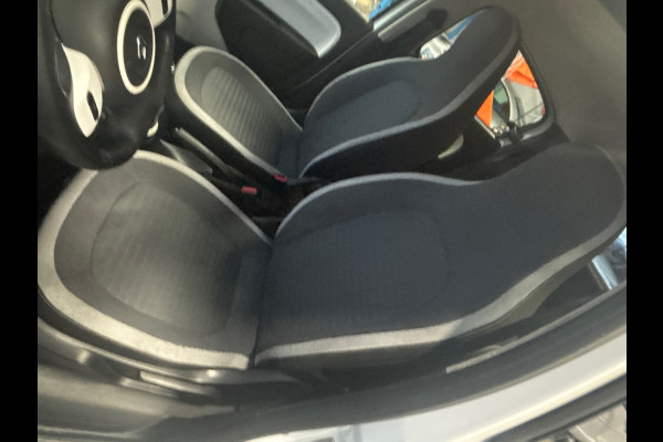Renault Twingo 1.0 SCe Collection Airco | Elktr. pakket | Telefoonvoorbereiding Bluetooth