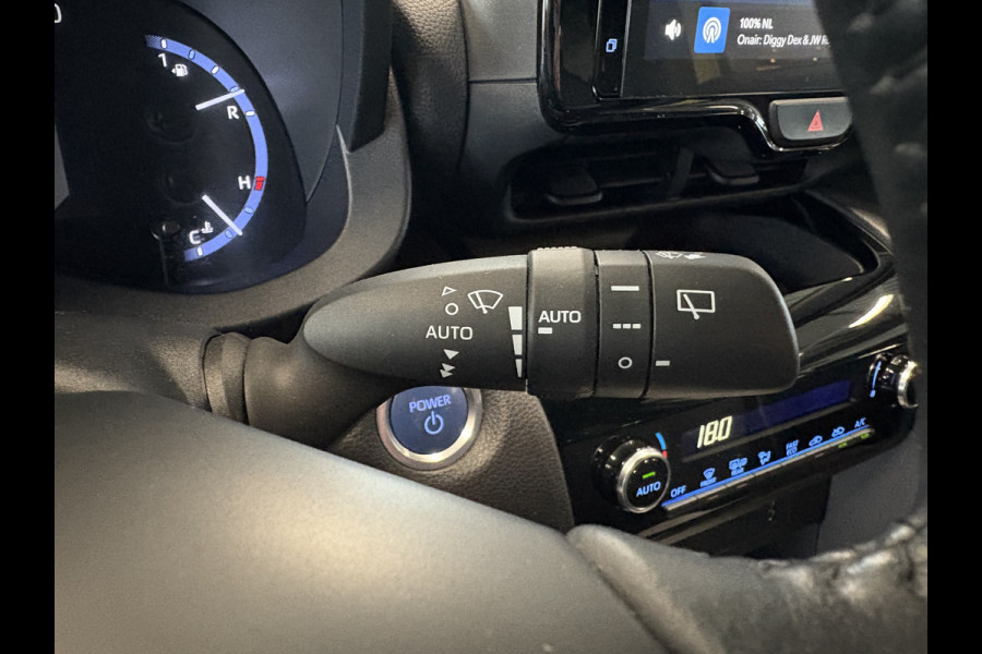 Toyota Yaris Cross 1.5 Hybrid Dynamic TREKHAAK/KEYLESS/CAMERA/NAVI/CARPLAY/17INCH