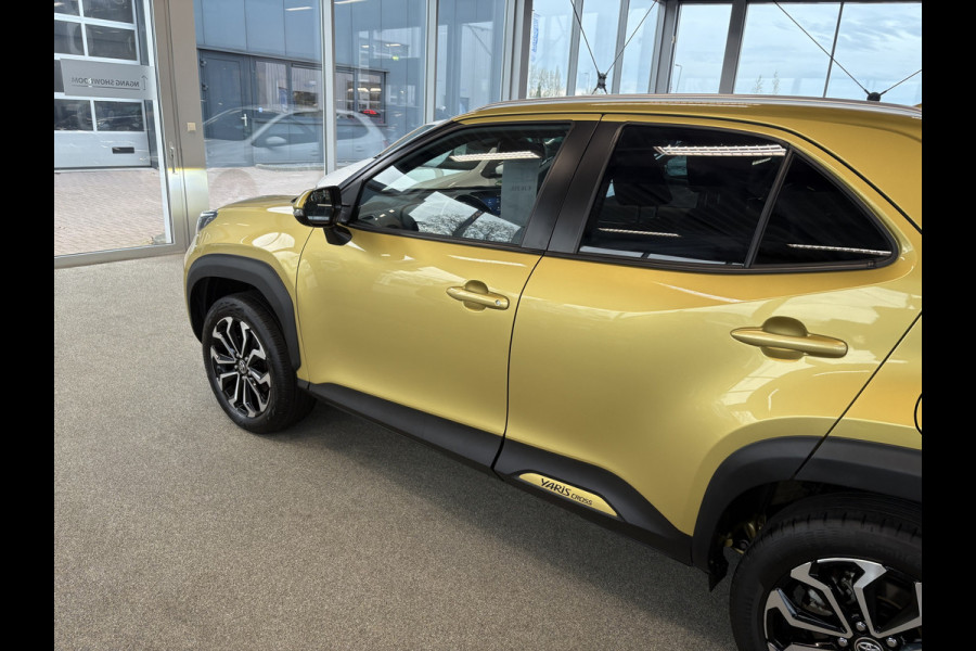 Toyota Yaris Cross 1.5 Hybrid Dynamic TREKHAAK/KEYLESS/CAMERA/NAVI/CARPLAY/17INCH
