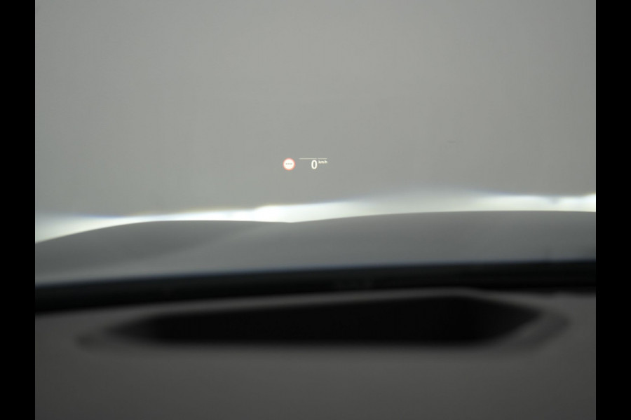 BMW 5 Serie Touring 530e M Sport Plug In Hybrid 294pk PHEV | Adaptive Cruise | Laser LED | Head Up | Camera | Lederen Sportstoelen & Stuur Verwarmd | Sfeerverlichting | Apple Carplay | Keyless | Blis | Navigatie | DAB |