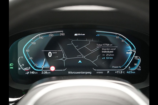 BMW 5 Serie Touring 530e M Sport Plug In Hybrid 294pk PHEV | Adaptive Cruise | Laser LED | Head Up | Camera | Lederen Sportstoelen & Stuur Verwarmd | Sfeerverlichting | Apple Carplay | Keyless | Blis | Navigatie | DAB |