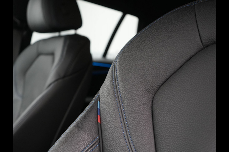 BMW 5 Serie Touring 530e M Sport Plug In Hybrid 294pk PHEV | Adaptive Cruise | Laser LED | Head Up | Camera | Lederen Sportstoelen & Stuur Verwarmd | Sfeerverlichting | Apple Carplay | Keyless | Blis | Navigatie | DAB |