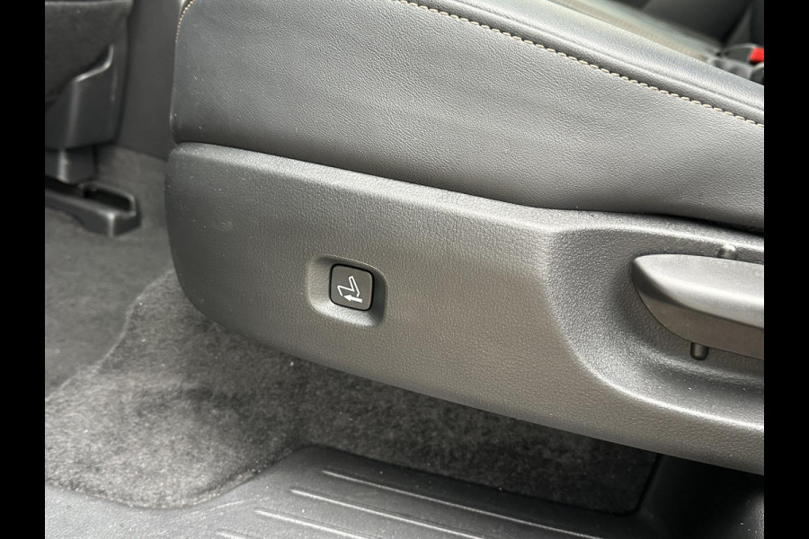 Mazda CX-80 2.5 e-SkyActiv PHEV Homura Plus 6p. 7 | VAN: €59.900,- VOOR: €55.877,- UW EINDEJAARSVOORDEEL: €4.023,-