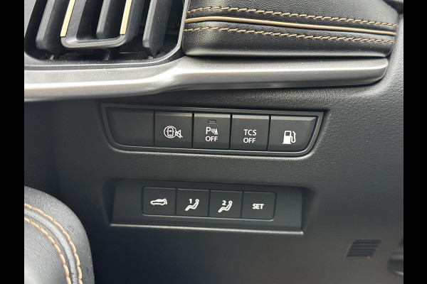 Mazda CX-80 2.5 e-SkyActiv PHEV Homura Plus 6p. 7 | VAN: €59.900,- VOOR: €55.877,- UW EINDEJAARSVOORDEEL: €4.023,-