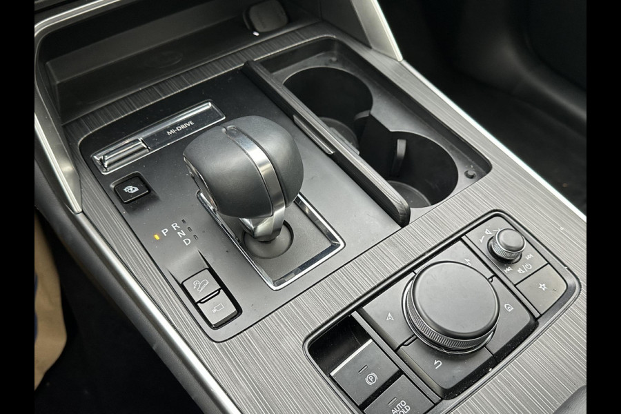 Mazda CX-80 2.5 e-SkyActiv PHEV Homura Plus 6p. 7 | VAN: €59.900,- VOOR: €55.877,- UW EINDEJAARSVOORDEEL: €4.023,-