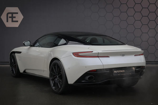 Aston Martin DB11 5.2 V12 | B&O 3D AUDIO | SUÉDE HEMELBEKLEDING | STOELKOELING/VERWARMING | MORNING FROST PEARL METALLIC AML SPECIAL PAINT