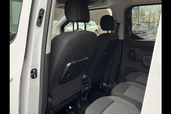 Peugeot e-Rifter 136 GT L1 VAN: 33.900,- VOOR: 30.877,- UW EINDEJAARSVOORDEEL: 3.023,- | RIJKLAARPRIJS | UNIEK LAGE KMSTAND | TOPSTAAT!