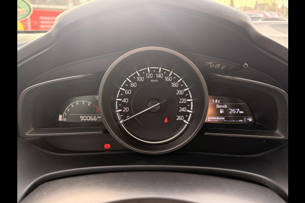 Mazda 3 2.0 SkyActiv-G 120 SkyLease | ACHTERUITRIJCAMERA | STOELVERWARMING |