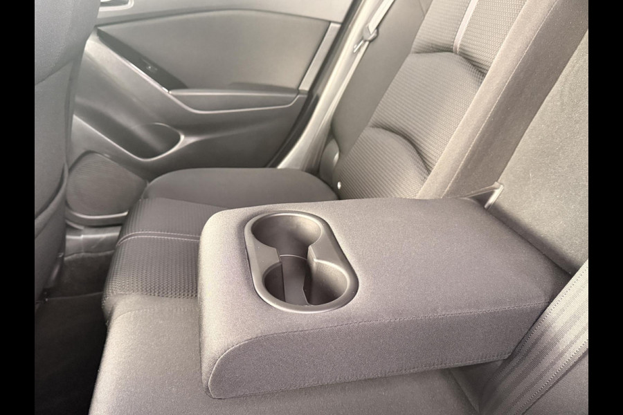 Mazda 3 2.0 SkyActiv-G 120 SkyLease | ACHTERUITRIJCAMERA | STOELVERWARMING |